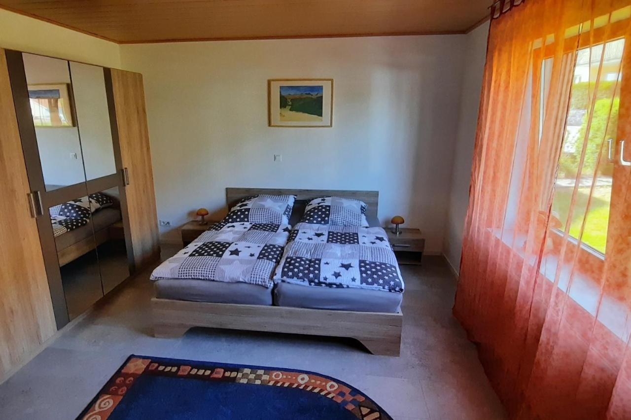 Ferienwohnung Bausenbergblick Niederzissen Exterior foto